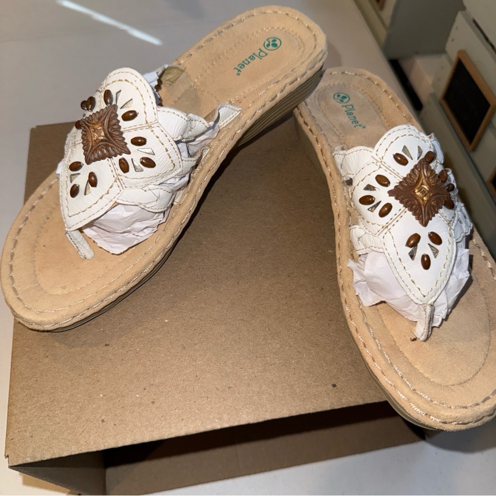 Planet Sandals Sz 10 Wide Leather Beige White‎ Small Lift